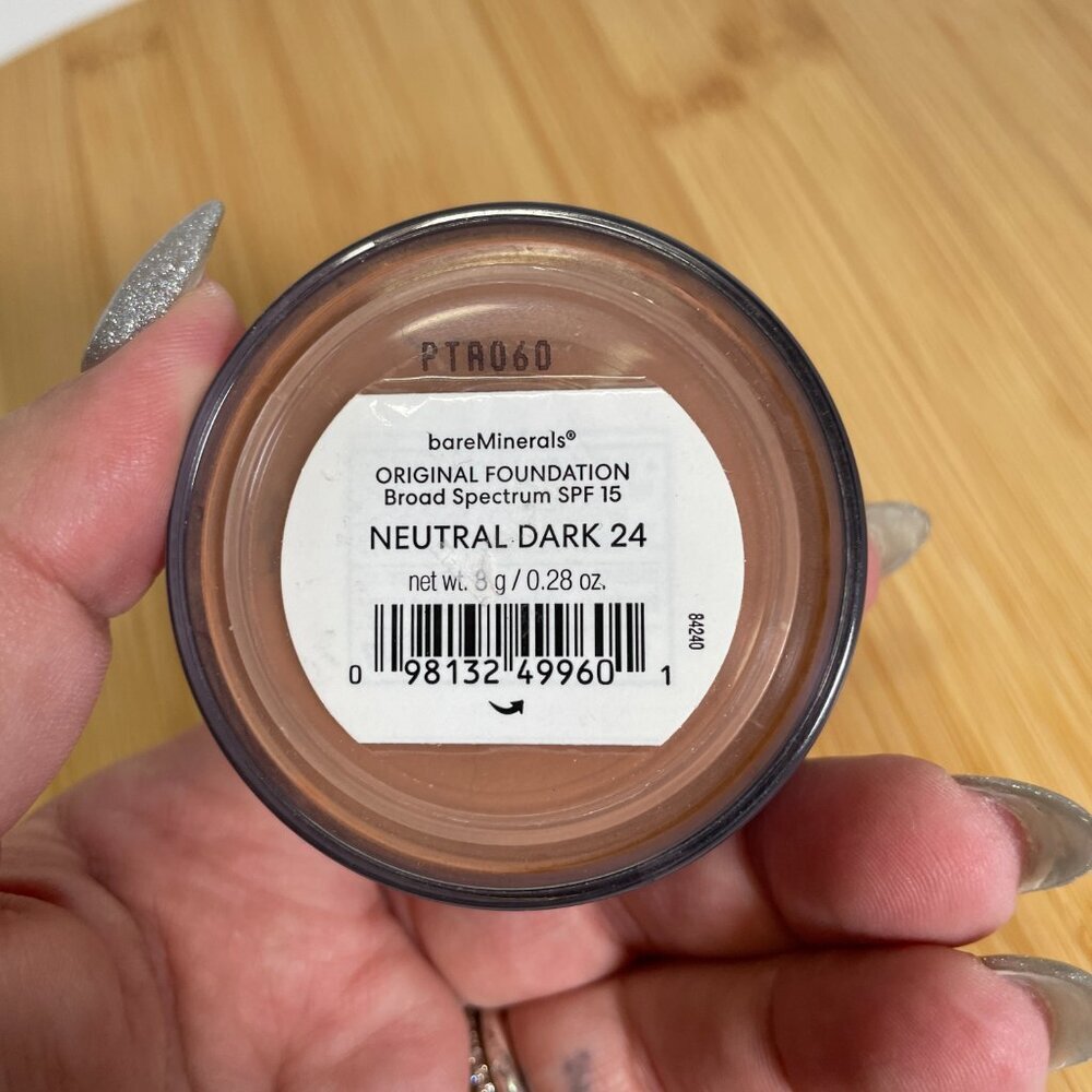 bareMinerals Original Foundation 24 NEUTRAL DARK 0.28oz 8g SPF 15 Loose Powder
